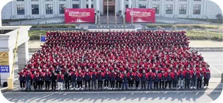 ماشین خودکار پر کردن روغن شیمیایی برای صنعت 5