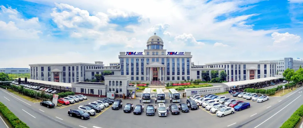 ماشین پر کردن و پوشاندن 1-5 لیتری برای روغن های غذایی و سس 6